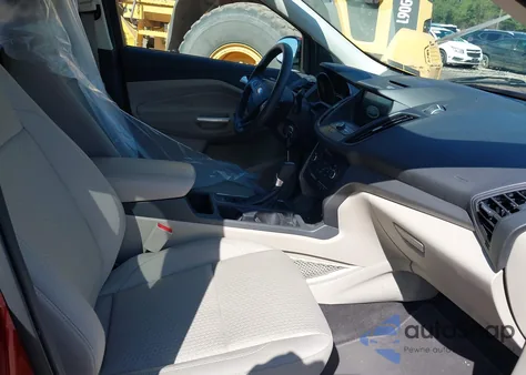 2017 Ford Escape Se z USA, uszkodzony, nr VIN 1FMCU9GD7HUE42708